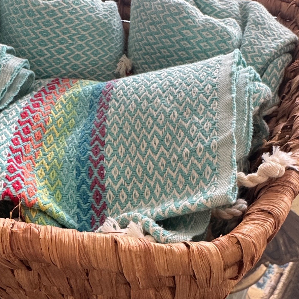 Colorful Patterned Cotton Throw Blanket - NEW